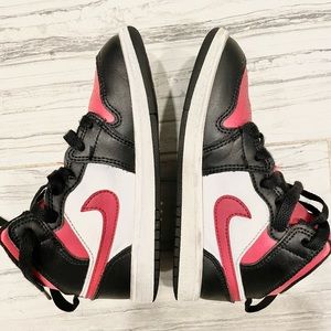 Nike kids Jordan 1s, released 2022 (red/black/white)